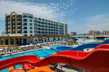 The Lumos Deluxe Resort Hotel & Spa 5* 